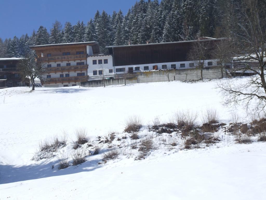 Ferienwohnung Lehenhof Ried im Zillertal Habitación foto